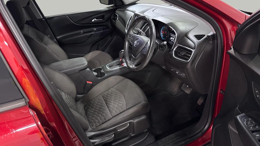 2019 Holden Equinox Lt Black Edition (FWD), Automatic, 88034 km, Right Side Front Door Cabin View