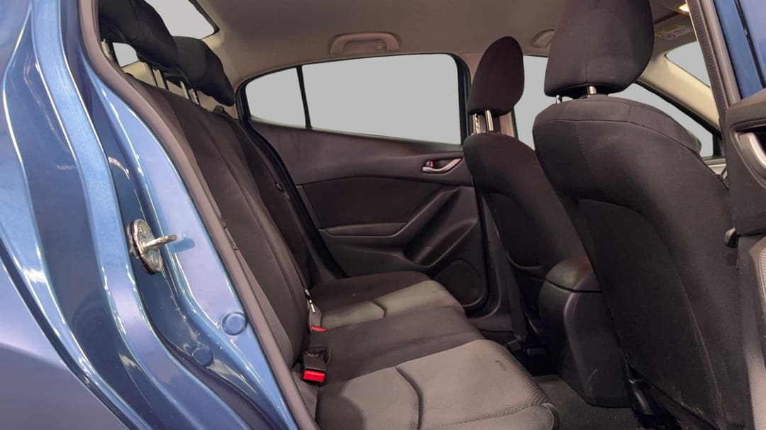 2017 Mazda 3 Neo, Automatic, 75700 km, Right Side Rear Door Cabin View