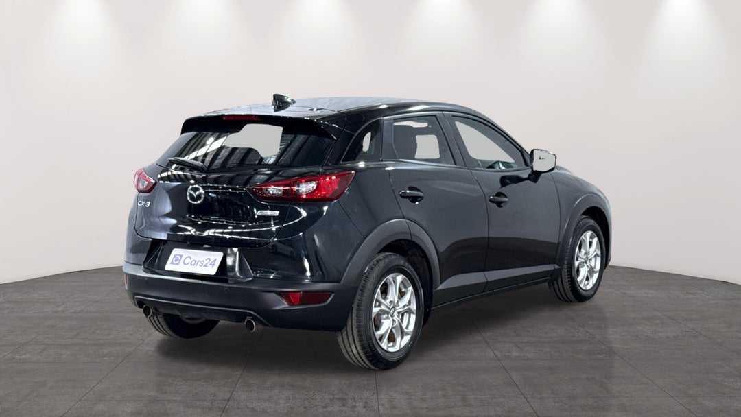 2016 Mazda CX-3 Maxx (FWD), Manual, 112227 km, Right Back Diagonal (45- Degree) View