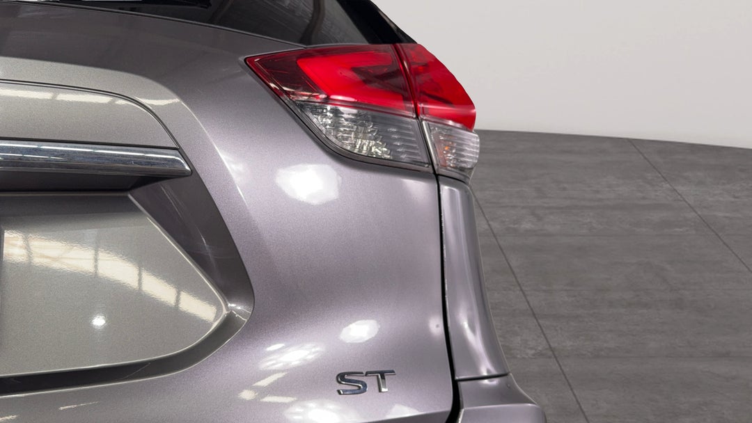 Badge (Boot Right Side)