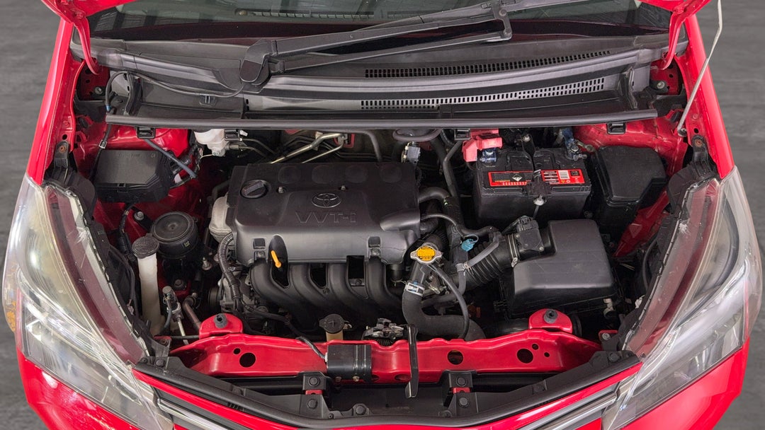 Open Bonnet (Engine)