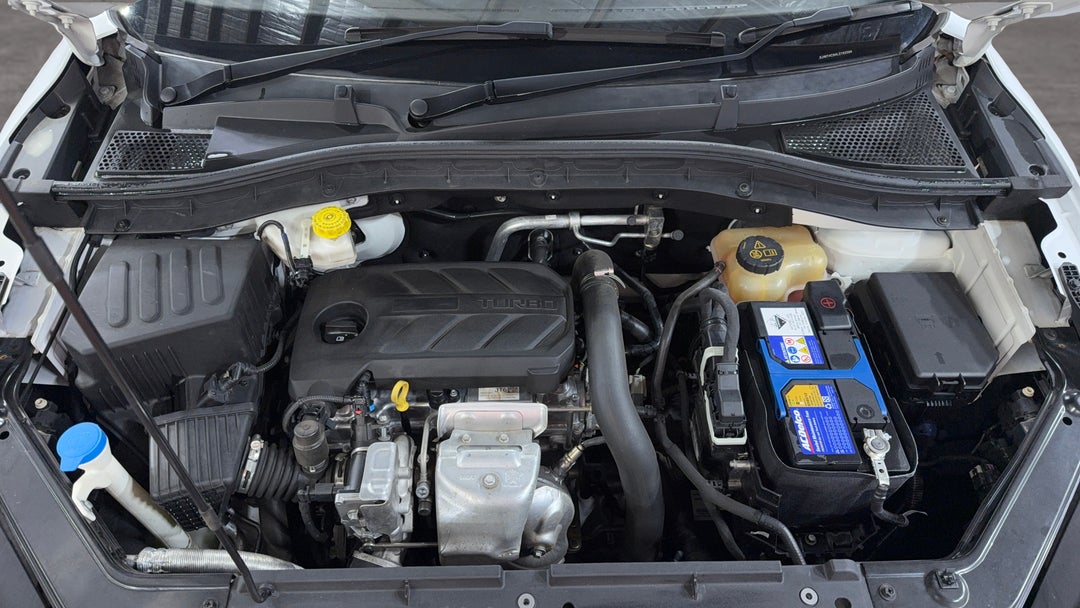 Open Bonnet (Engine)