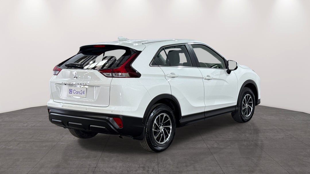 2023 Mitsubishi Eclipse Cross Es (2WD), Automatic, 39748 km, Right Back Diagonal (45- Degree) View