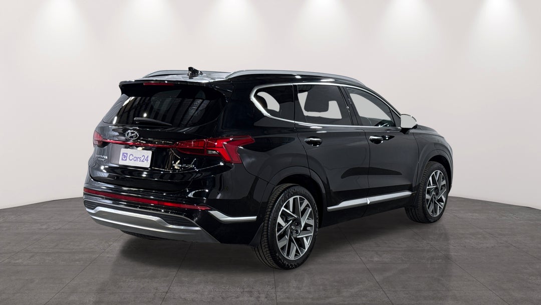 2022 Hyundai Santa Fe Highlander Crdi (AWD), Automatic, 58187 km, Right Back Diagonal (45- Degree) View