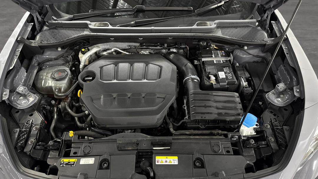 2022 Cupra Formentor Vzx, Automatic, 36458 km, Open Bonnet (Engine)