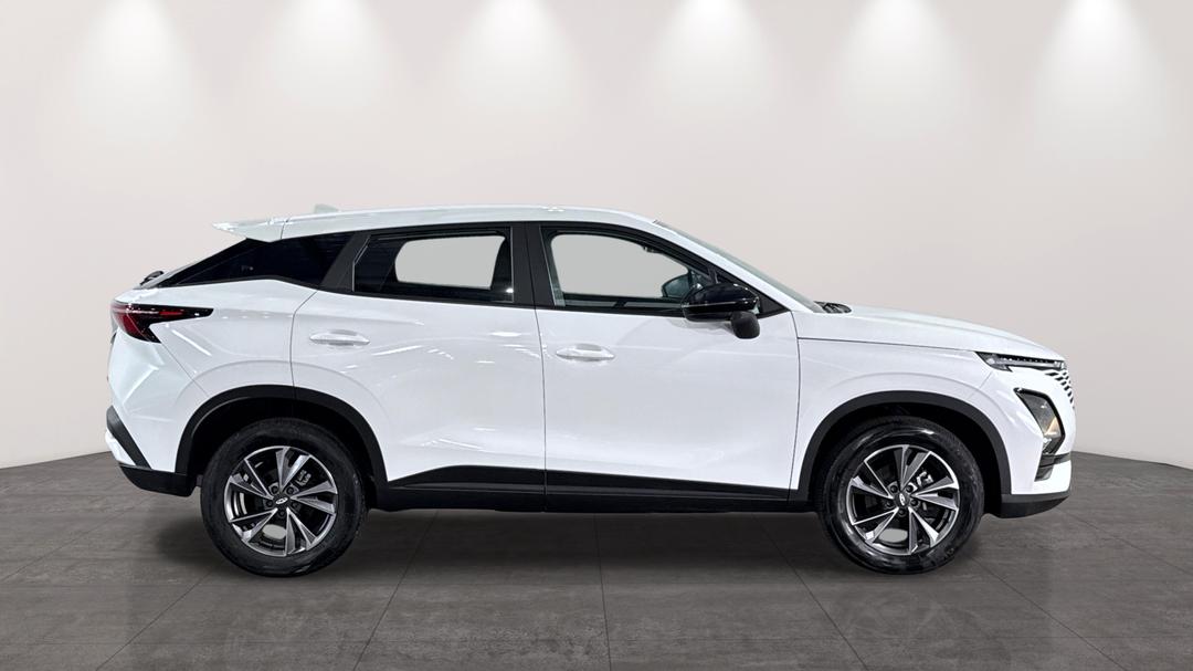 2024 Chery Omoda 5 Fx, Automatic, 18088 km, Right Side View