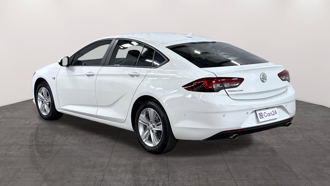 2017 Holden Commodore Lt, Automatic, 106446 km, Left Back Diagonal (45- Degree) View