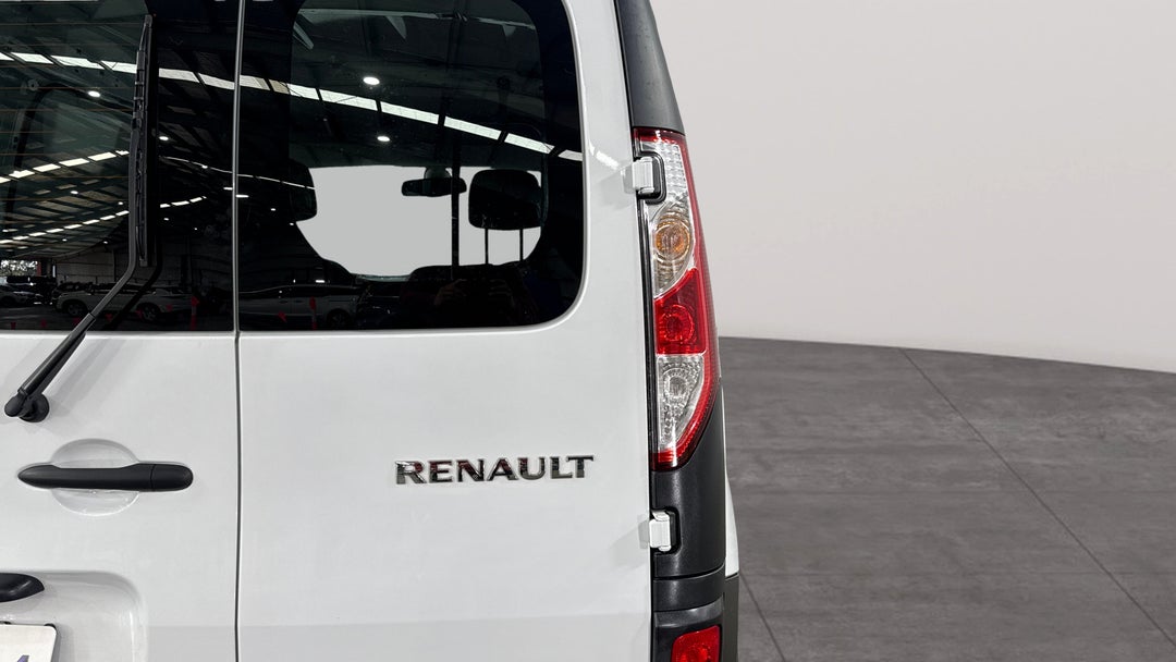 2021 Renault Kangoo Compact 1.2, Automatic, 10862 km, Badge (Boot Right Side)