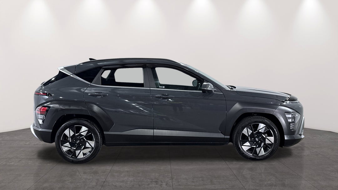 2023 Hyundai Kona Premium, Automatic, 32252 km, Right Side View