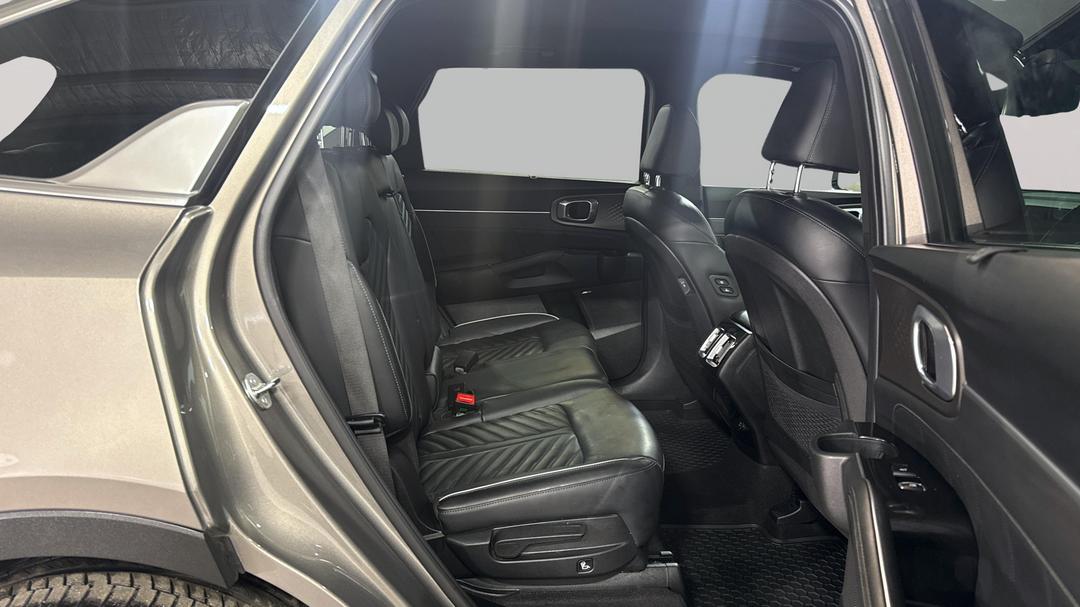 2024 Kia Sorento Gt-line 7 Seat, Automatic, 8060 km, Right Side Rear Door Cabin View