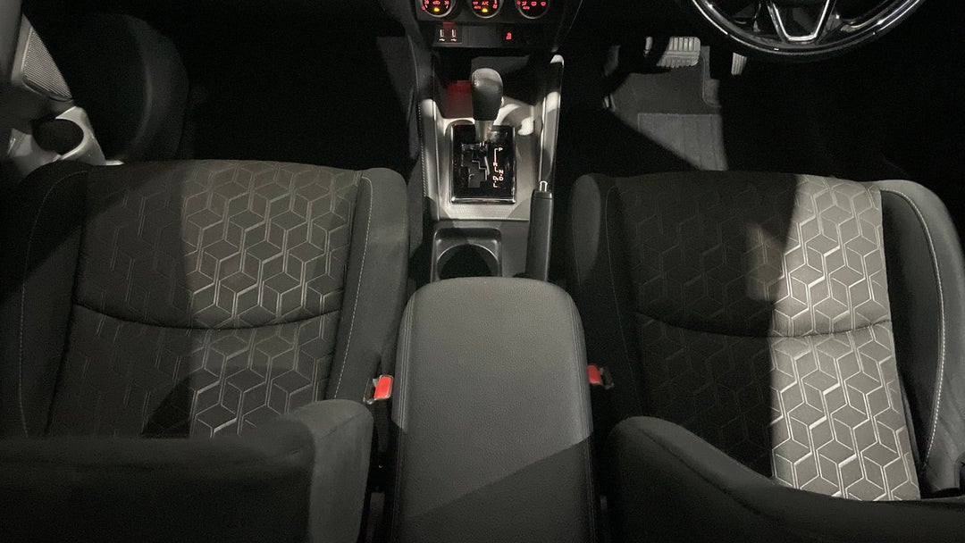 2024 Mitsubishi ASX Ls (2WD), Automatic, 31443 km, Center Console
