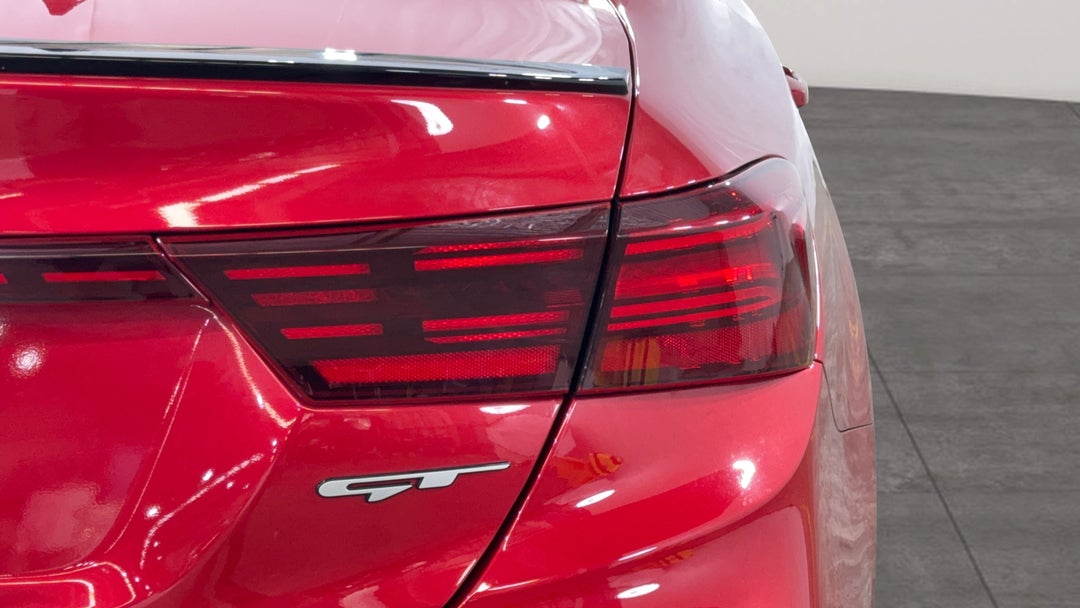 Badge (Boot Right Side)