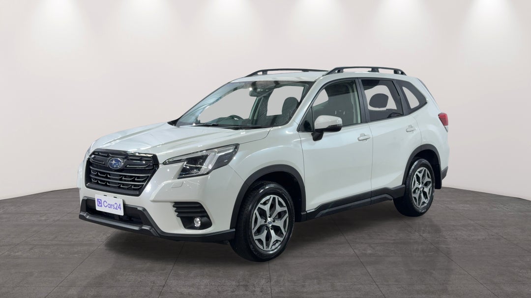 2024 Subaru Forester 2.5i (awd), Automatic, 31895 km, Left Front Diagonal (45- Degree) View