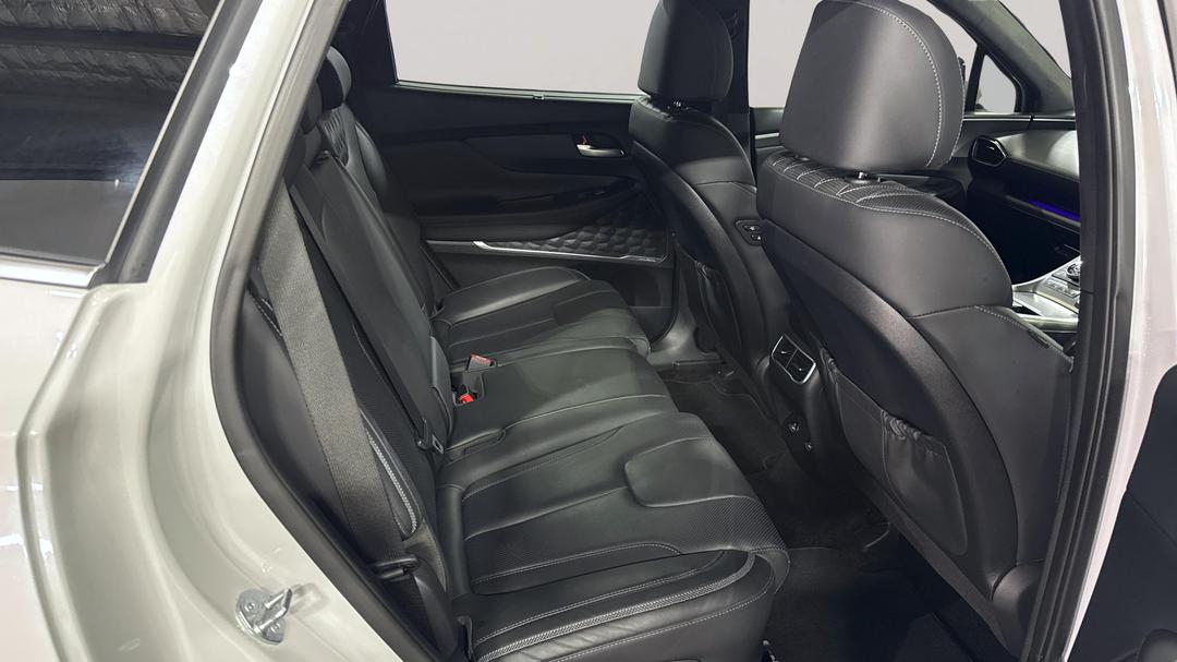 2023 Hyundai Santa Fe Highlander Crdi (AWD), Automatic, 31054 km, Right Side Rear Door Cabin View