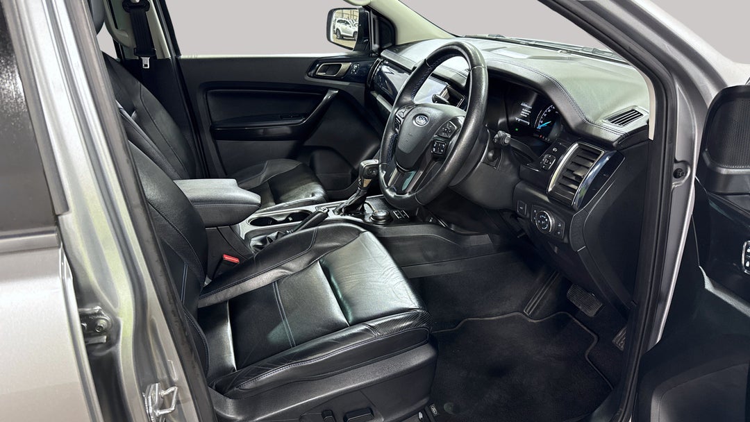 2021 Ford Everest Sport (4WD), Automatic, 95884 km, Right Side Front Door Cabin View