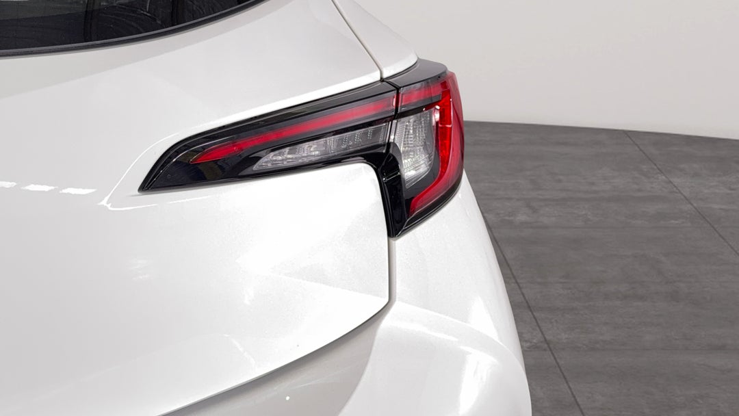 Badge (Boot Right Side)