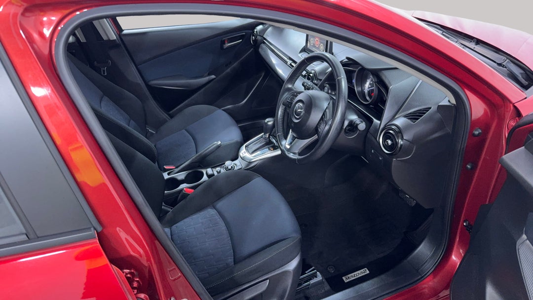 2016 Mazda Mazda2 Maxx, Automatic, 55855 km, Right Side Front Door Cabin View