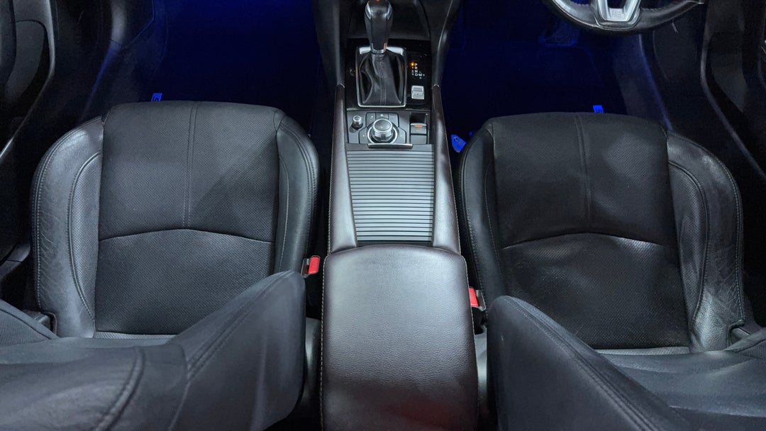 2016 Mazda 3 Sp25 Gt, Automatic, 126221 km, Center Console