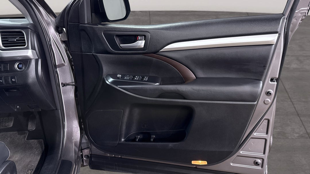 2018 Toyota Kluger Gxl (4x4), Automatic, 92363 km, Speaker View