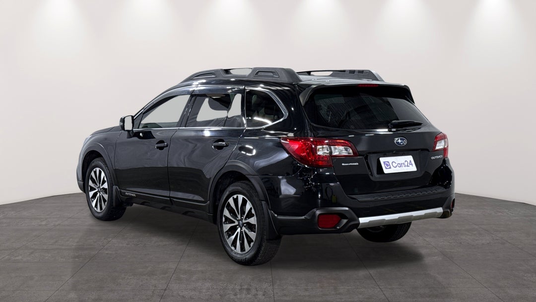 2016 Subaru Outback 2.5i Premium AWD, Automatic, 118627 km, Left Back Diagonal (45- Degree) View