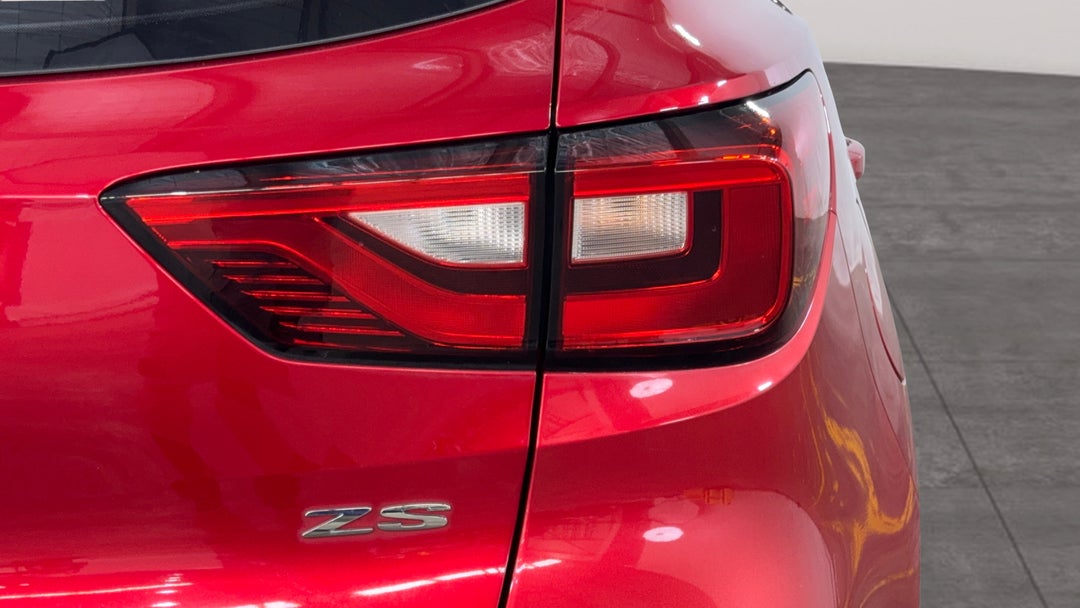 Badge (Boot Right Side)