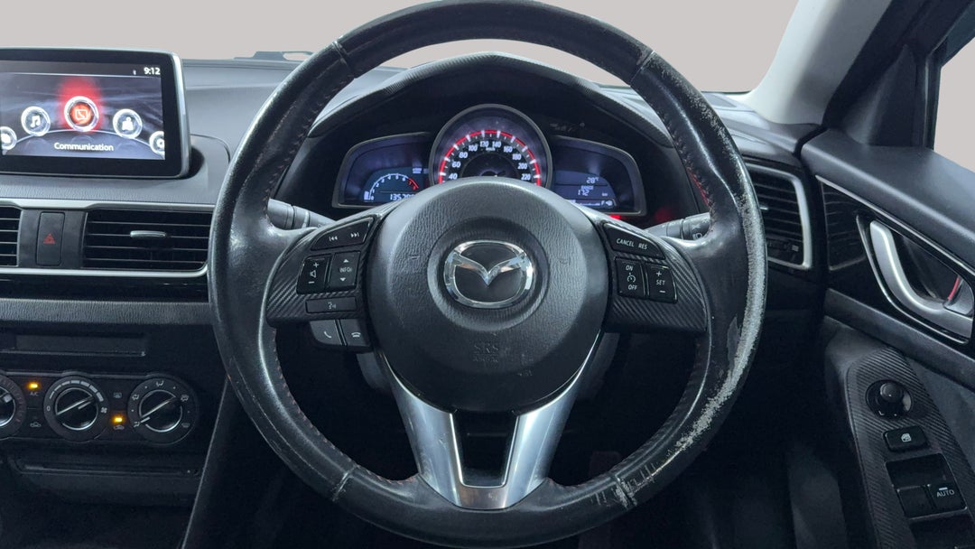 2016 Mazda 3 Maxx, Manual, 135785 km, Steering Wheel Close-up