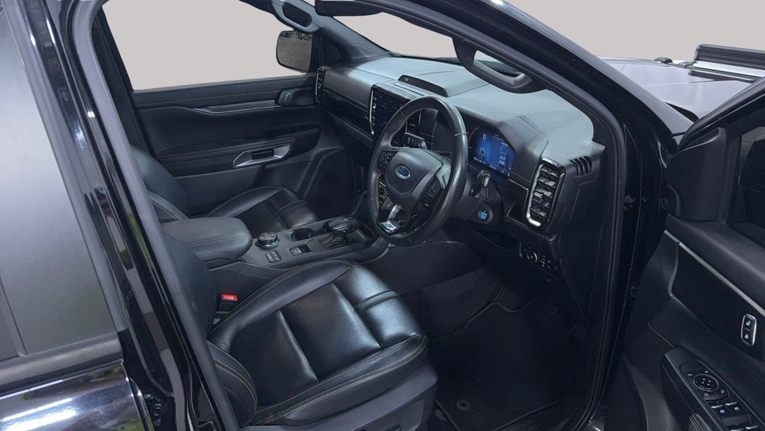 2022 Ford Ranger Wildtrak 3.0 (4x4), Automatic, 48944 km, Right Side Front Door Cabin View