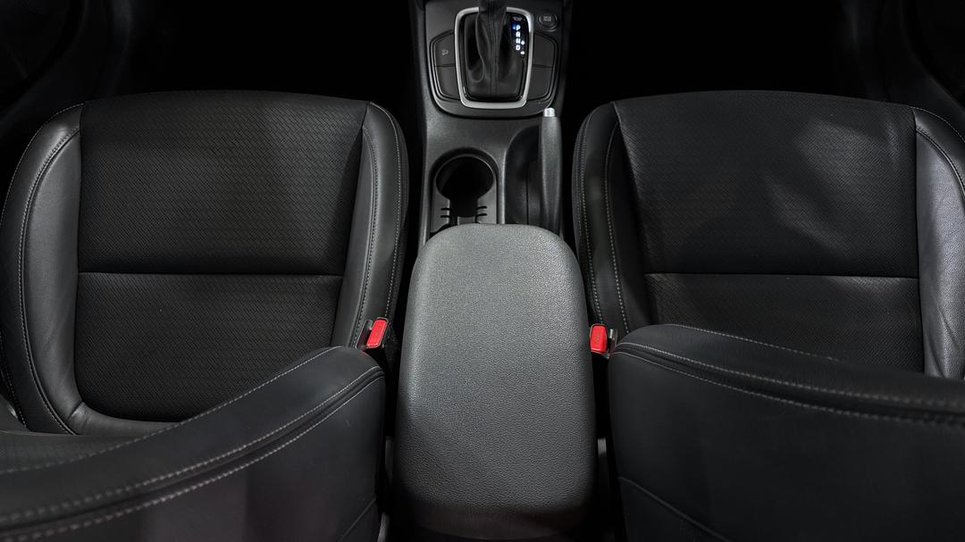 2019 Hyundai Kona Elite (FWD), Automatic, 117132 km, Center Console