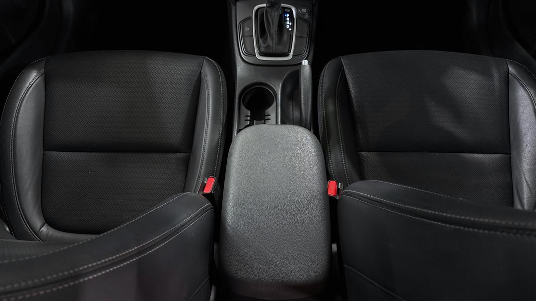 2019 Hyundai Kona Elite (FWD), Automatic, 117132 km, Center Console