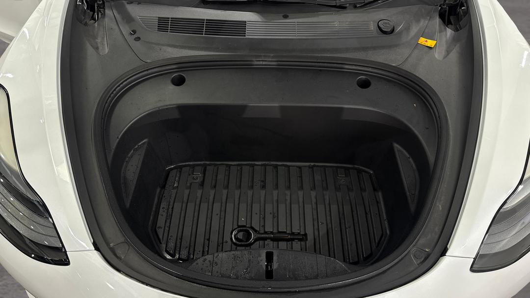 2022 Tesla Model 3 Rear-wheel Drive, Automatic, 43842 km, Open Bonnet (Engine)