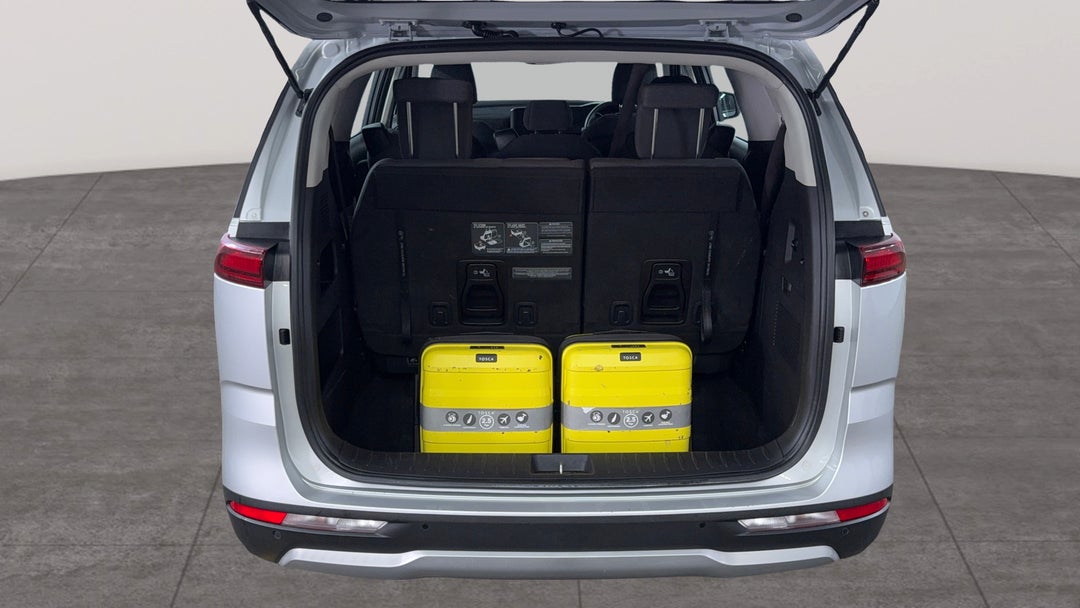 2022 Kia Carnival S, Automatic, 69526 km, Boot Inside View with Luggage