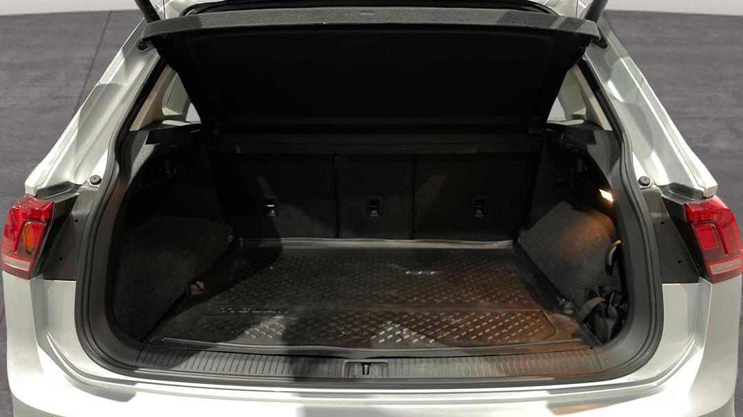 2021 Volkswagen Tiguan 110tsi Life, Automatic, 107906 km, Boot Inside View