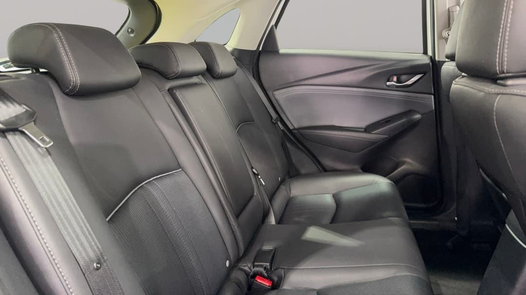 2023 Mazda CX-3 Stouring (fwd), Automatic, 20286 km, Right Side Rear Door Cabin View