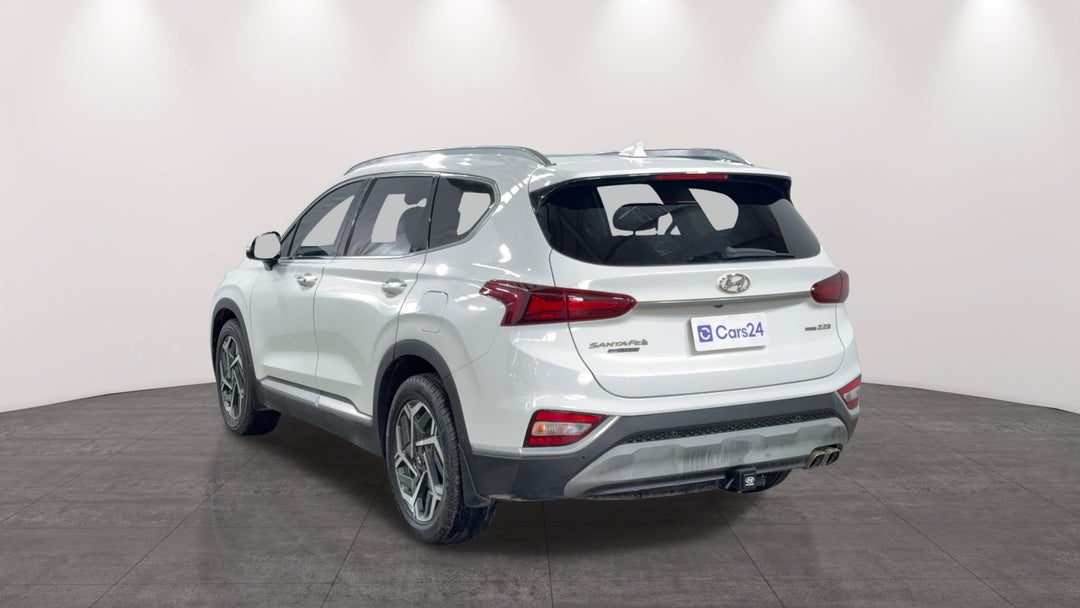 Left Back Diagonal (45- Degree) View