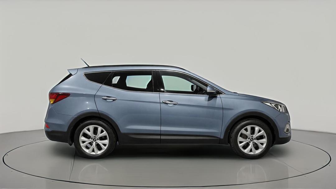2016 Hyundai Santa Fe 30 Special Edition, Automatic, 139492 km, Right Side View