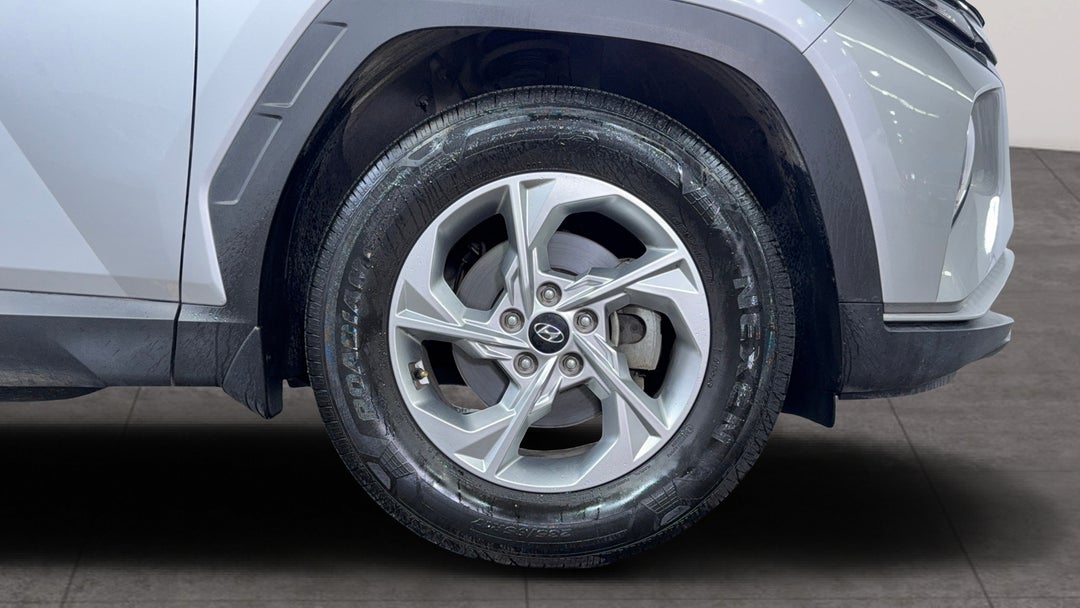 2023 Hyundai Tucson (fwd), Automatic, 50553 km, Right Front Wheel