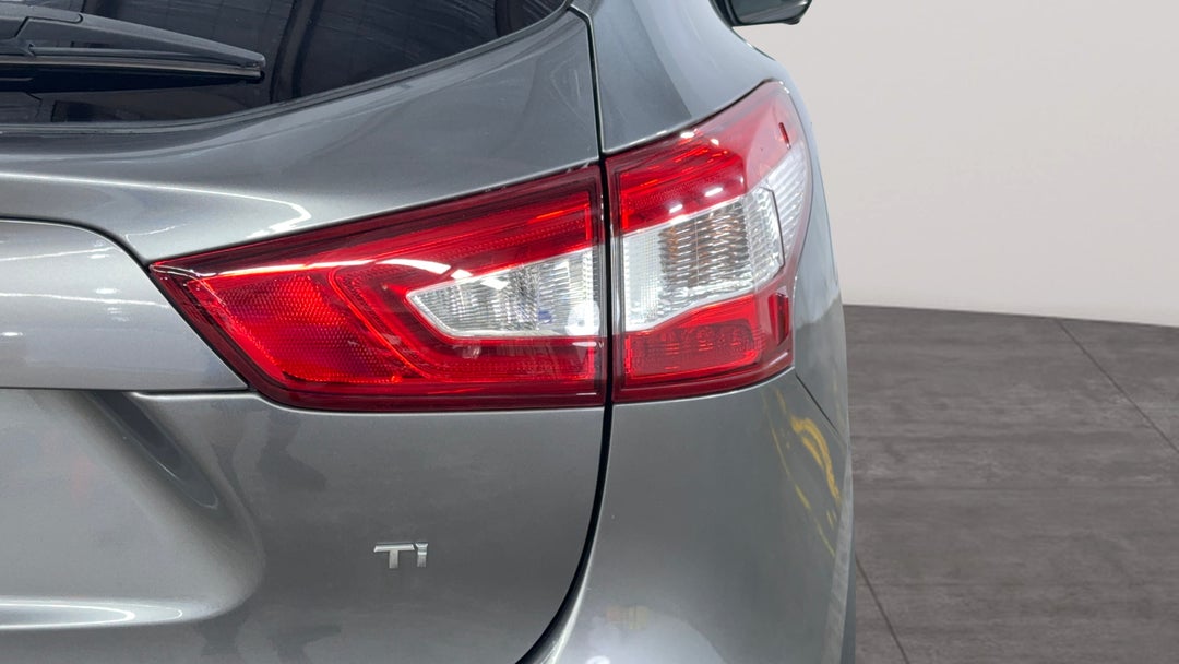 Badge (Boot Right Side)