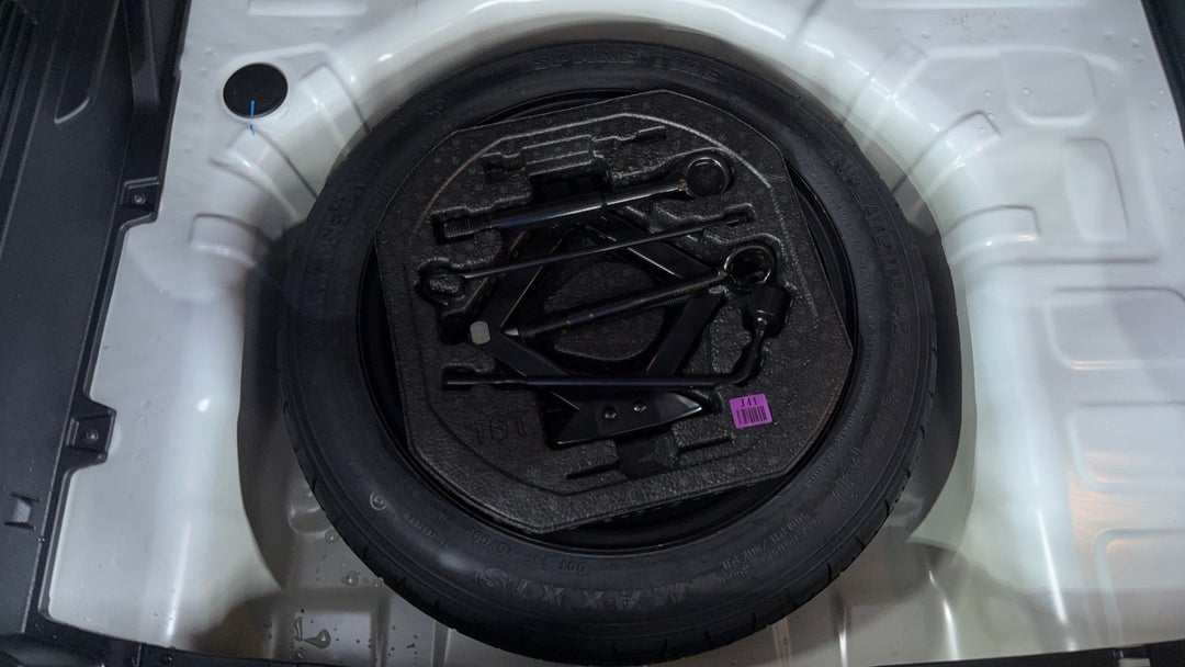 2024 Kia Stonic Gt-line, Automatic, 1441 km, Spare Wheel