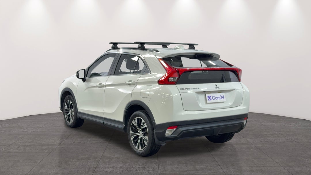 Left Back Diagonal (45- Degree) View