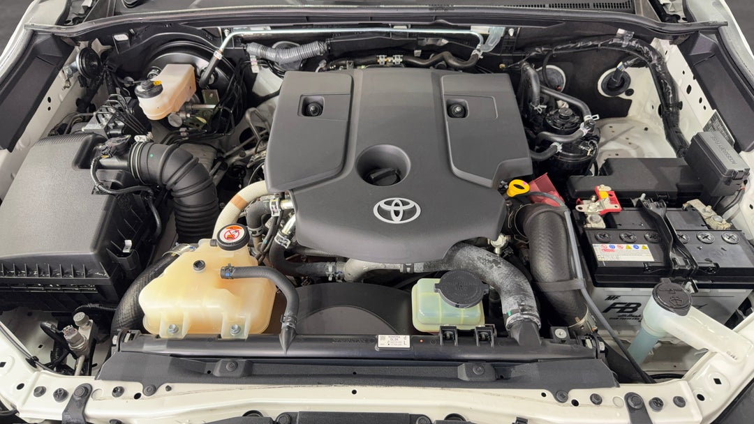 Open Bonnet (Engine)