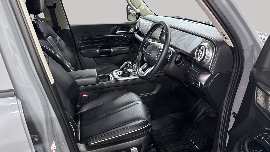 2025 GWM Tank 300 Ultra Diesel, Automatic, 3424 km, Right Side Front Door Cabin View