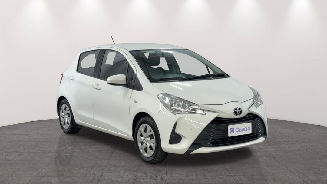 Right Front Diagonal (45- Degree) View