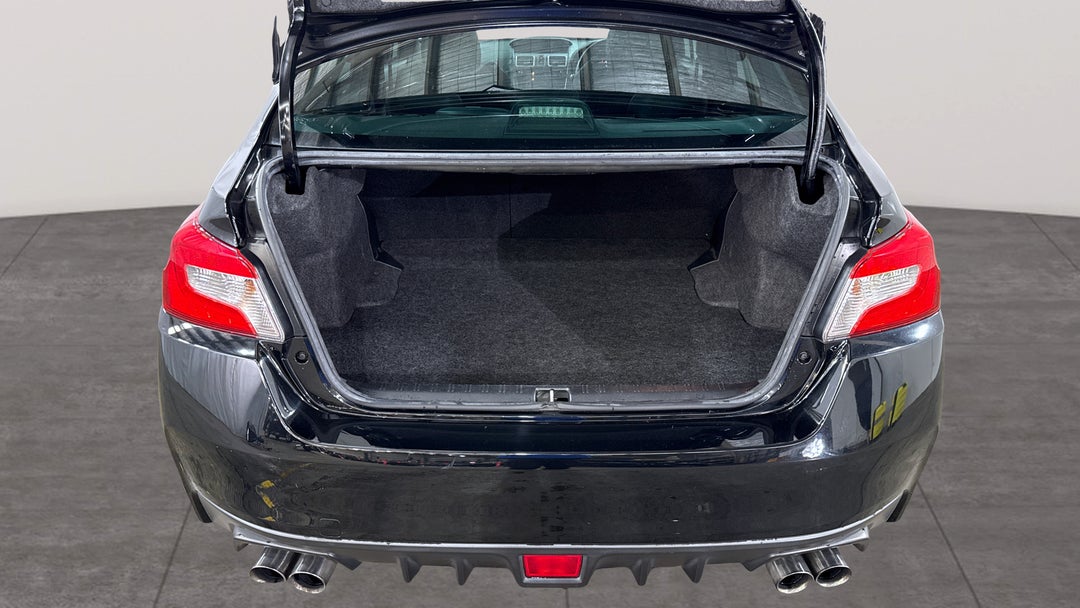 2015 Subaru WRX Premium (AWD), Manual, 92144 km, Boot Inside View