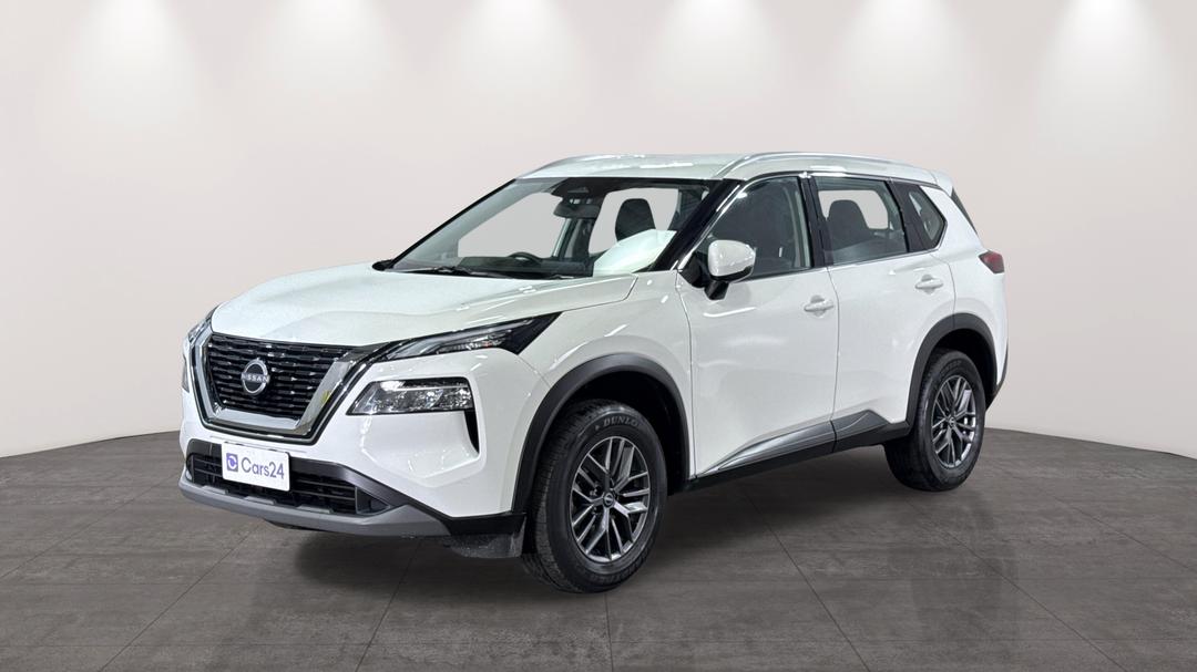 2024 Nissan X-trail St (4WD), Automatic, 49970 km, Left Front Diagonal (45- Degree) View