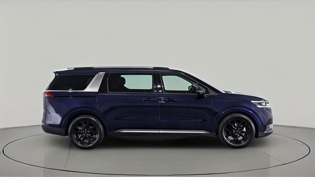 2023 Kia Carnival Special Edition, Automatic, 42096 km, Right Side View
