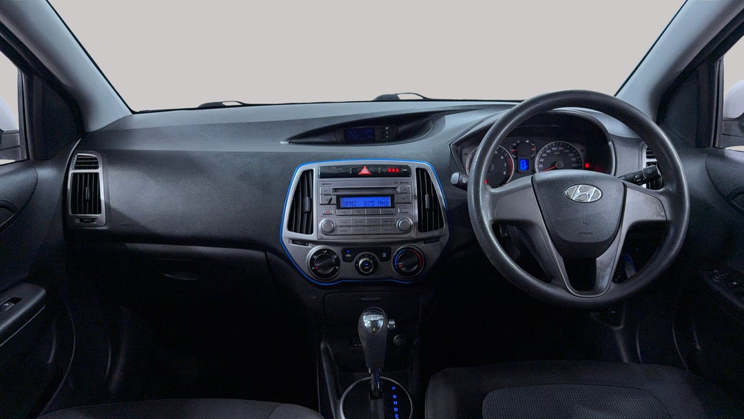 2015 Hyundai I20 Active, Automatic, 115762 km, Dashboard View