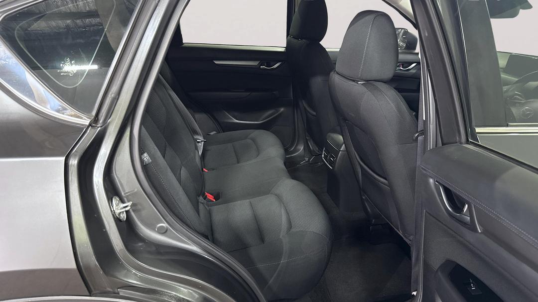 2018 Mazda CX-5 Maxx Sport (4x4), Automatic, 96625 km, Right Side Rear Door Cabin View