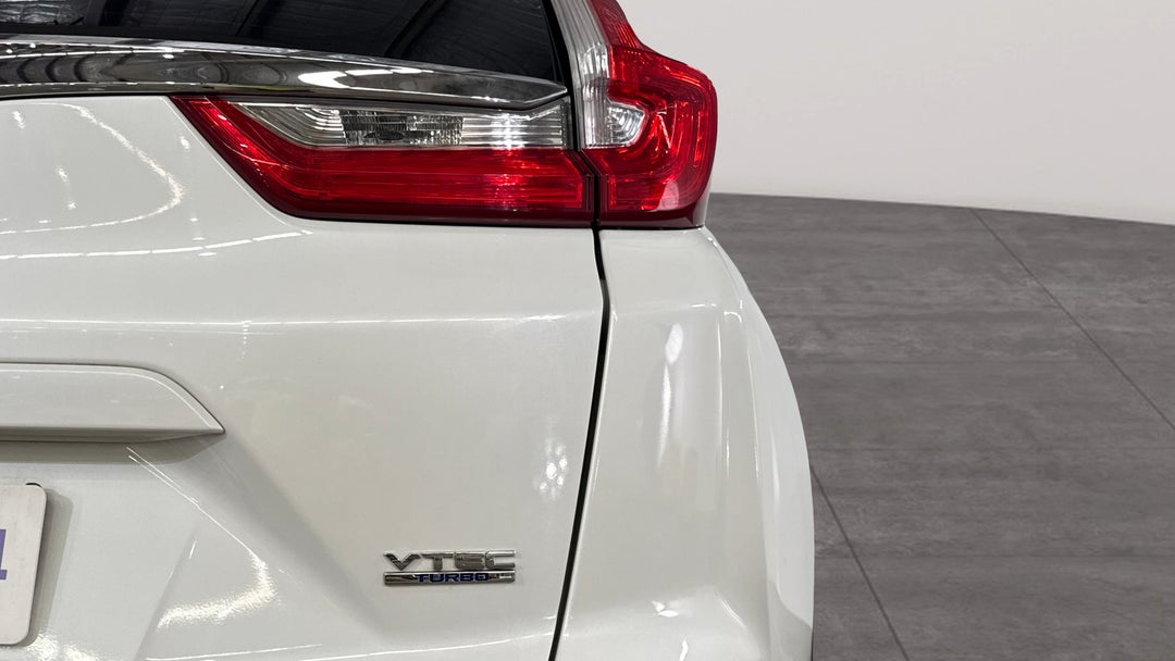 2017 Honda CR-V Vti-s (2WD), Automatic, 83983 km, Badge (Boot Right Side)