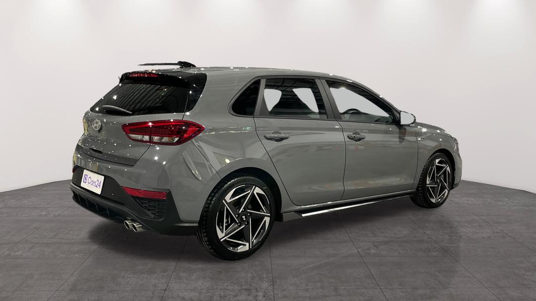 2025 Hyundai i30 N Line Mhev, Automatic, 2547 km, Right Back Diagonal (45- Degree) View