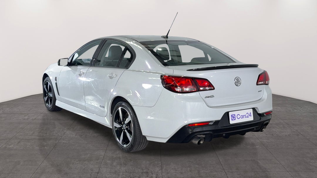 Left Back Diagonal (45- Degree) View